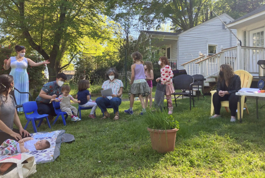 Seder outside